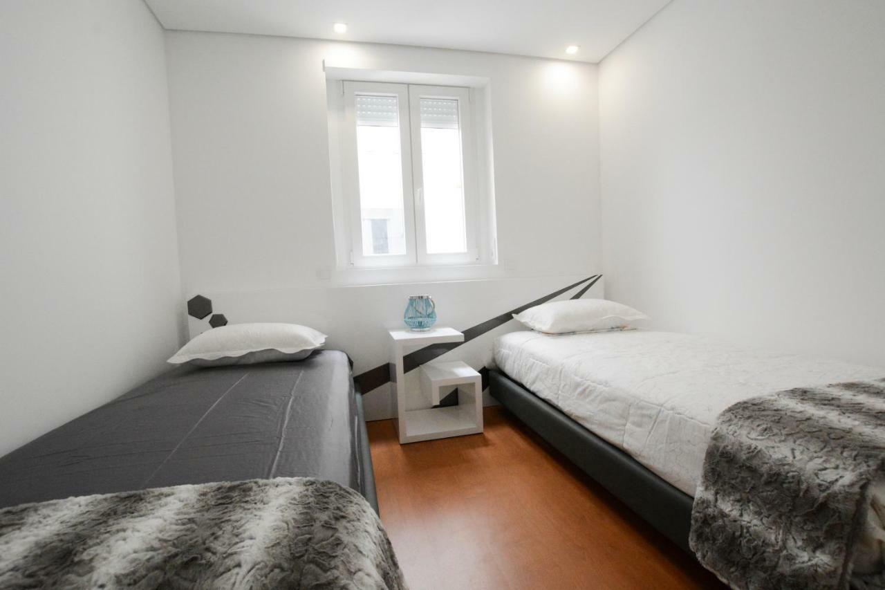 Luxury Golden River Apartment - In The Heart Of City Center And Wine Cellars Вила-Нова-ди-Гая Экстерьер фото